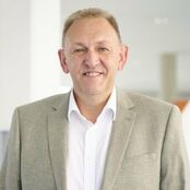 Klaus-Peter Hennig: Stellvertretender Vorsitzender des Aufsichtsrates